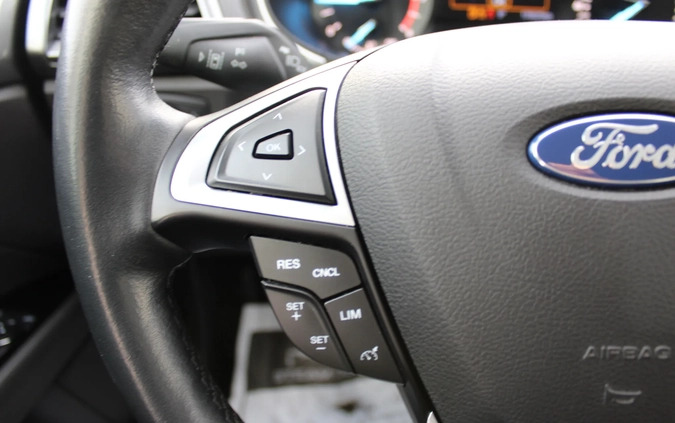 Ford Mondeo cena 64850 przebieg: 175888, rok produkcji 2020 z Stargard małe 211